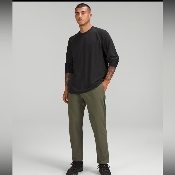 NWT! Mens Lululemon Hiking Long Sleeve- Large - Picture 5 of 6